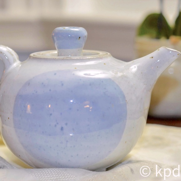 Vintage Blue Japanese Teapot - Picture 3 of 7